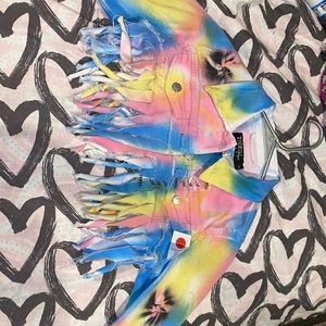 Never worn removing some clothes I don’t really wear or feel I need.